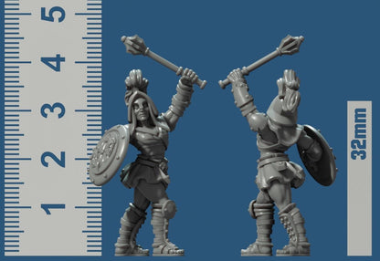 Female Gladiator by Vae Victis Miniatures 28mm or 32mm scale Fantasy Miniature VVM 0143