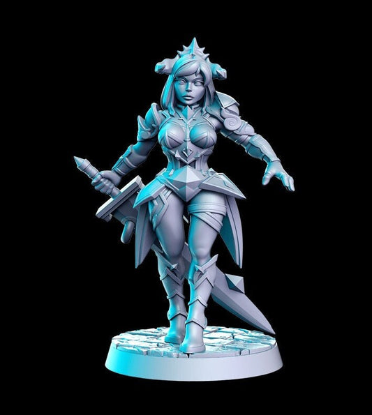 Varuna (Female Knight) - by RN Estudio 32mm Miniature 0158