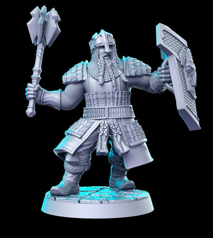 Dwarf Mace - by RN Estudio 32mm Miniature RN0166