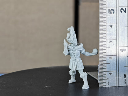 Soothsayer by Vae Victis 28mm Scale Fantasy Miniature