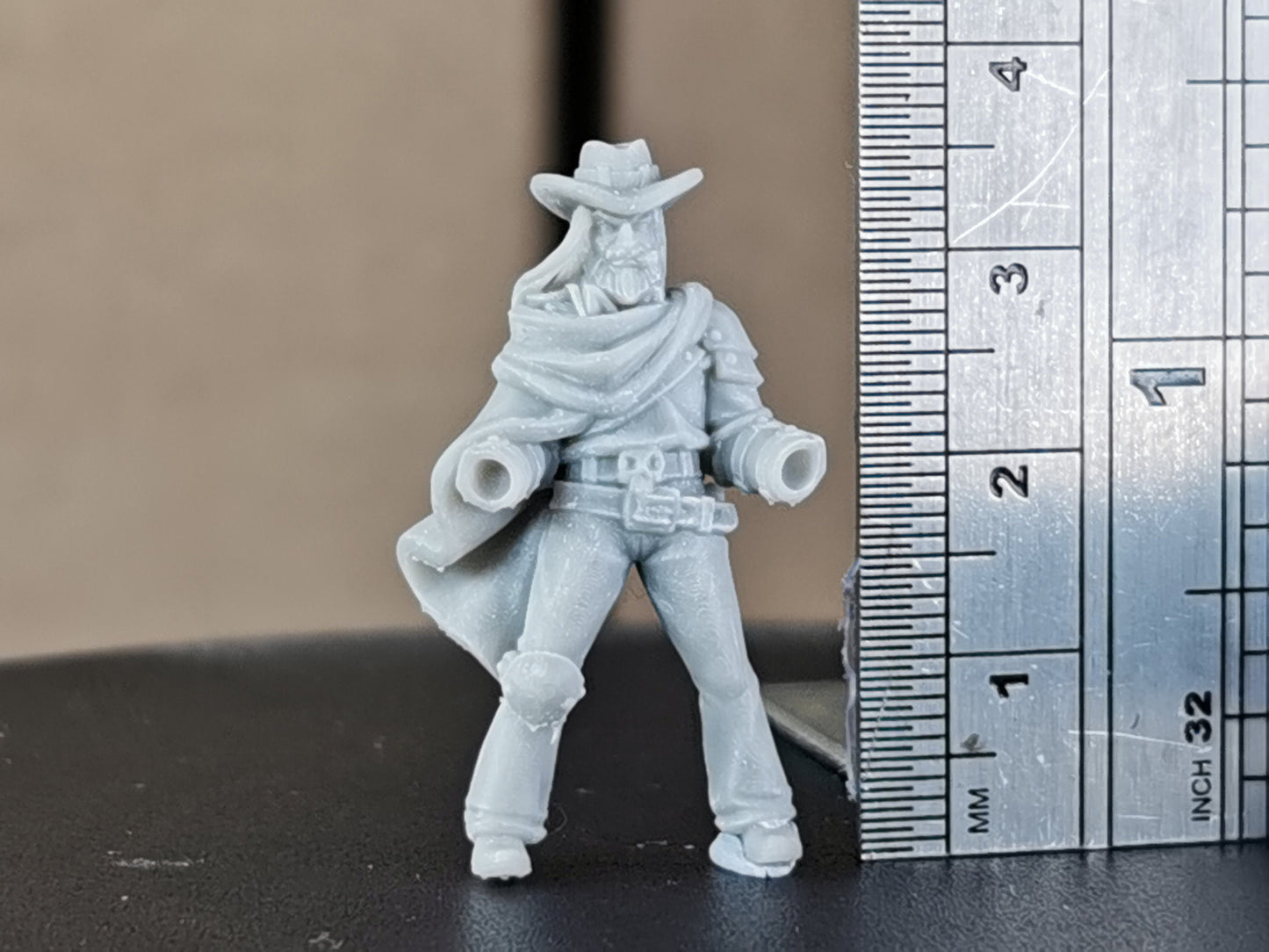 Cowboy Gun Slinger by Vae Victis 32mm Scale Fantasy Miniature